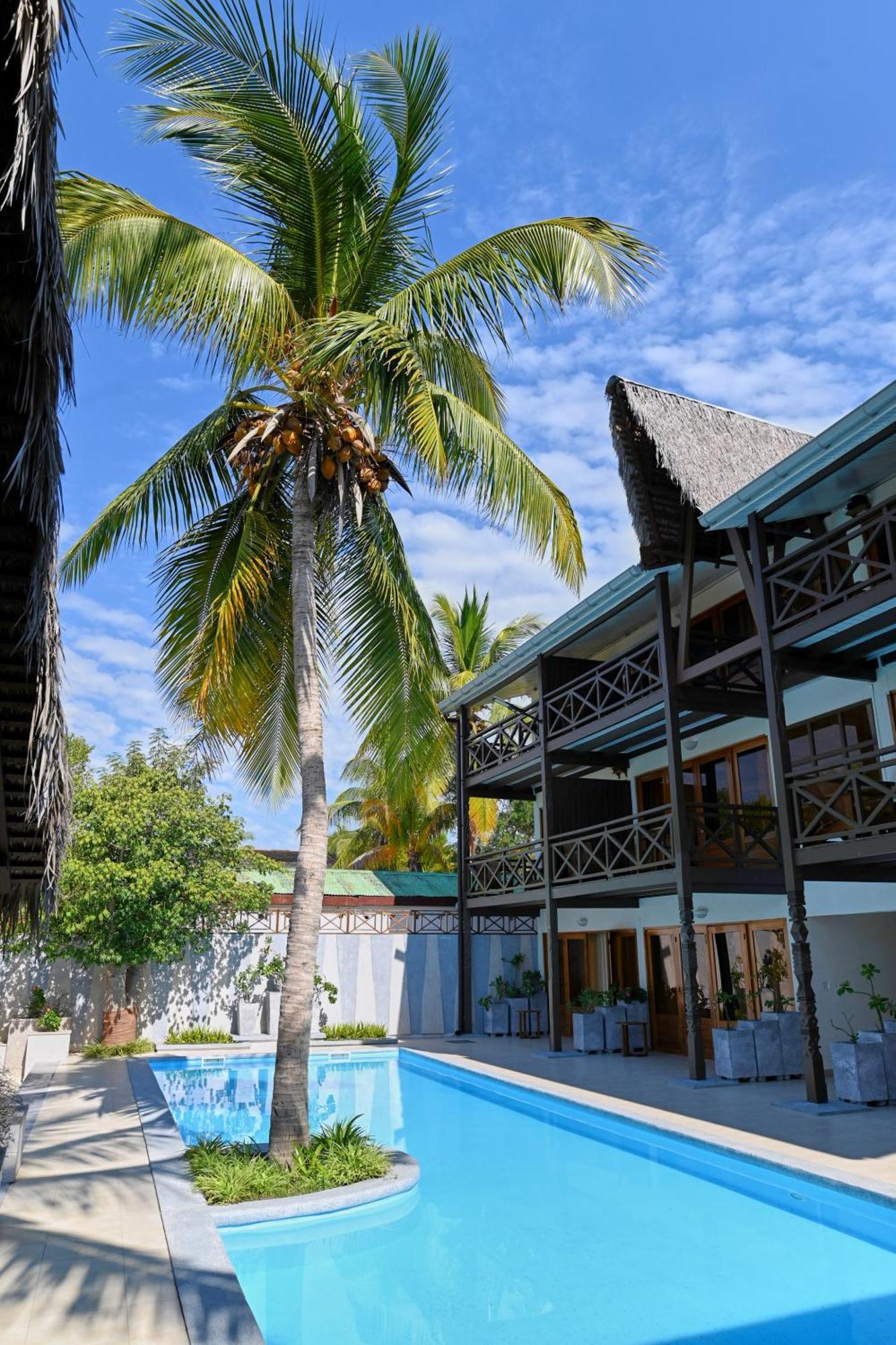 Hotel Baobab Cafe Morondava Exterior foto